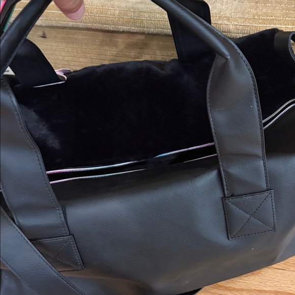 Miss Gwen’s  OMG Black Sleepover Bag with Rainbow Handle ( only one)NWT - Picture 4 of 13